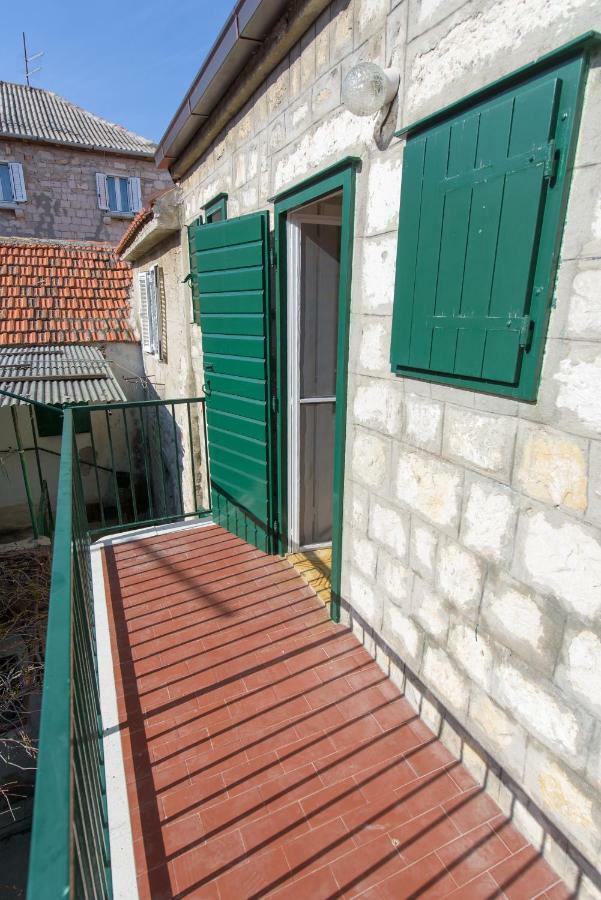 Apartman Lucijan Kaštela Exteriér fotografie
