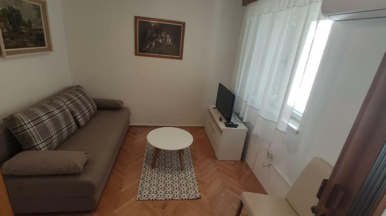 Apartman Lucijan Kaštela Exteriér fotografie